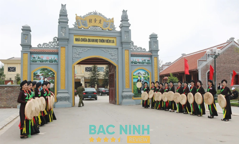 Nhà chứa là không gian đặc biệt chứa đựng nhiều giá trị văn hóa của các làng quan họ vùng Bắc Ninh-Kinh Bắc.